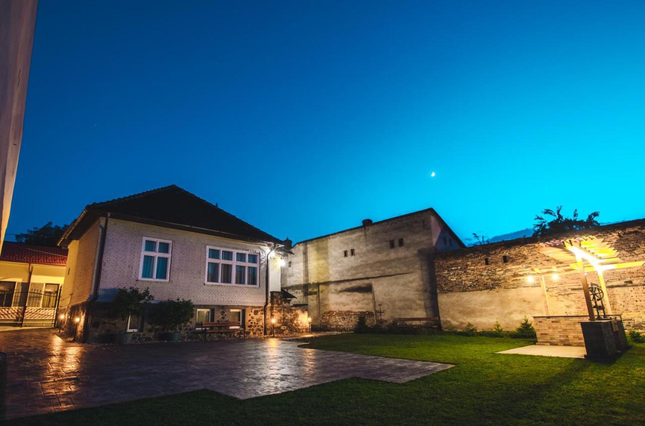 Vila Orient Hunedoara Dış mekan fotoğraf